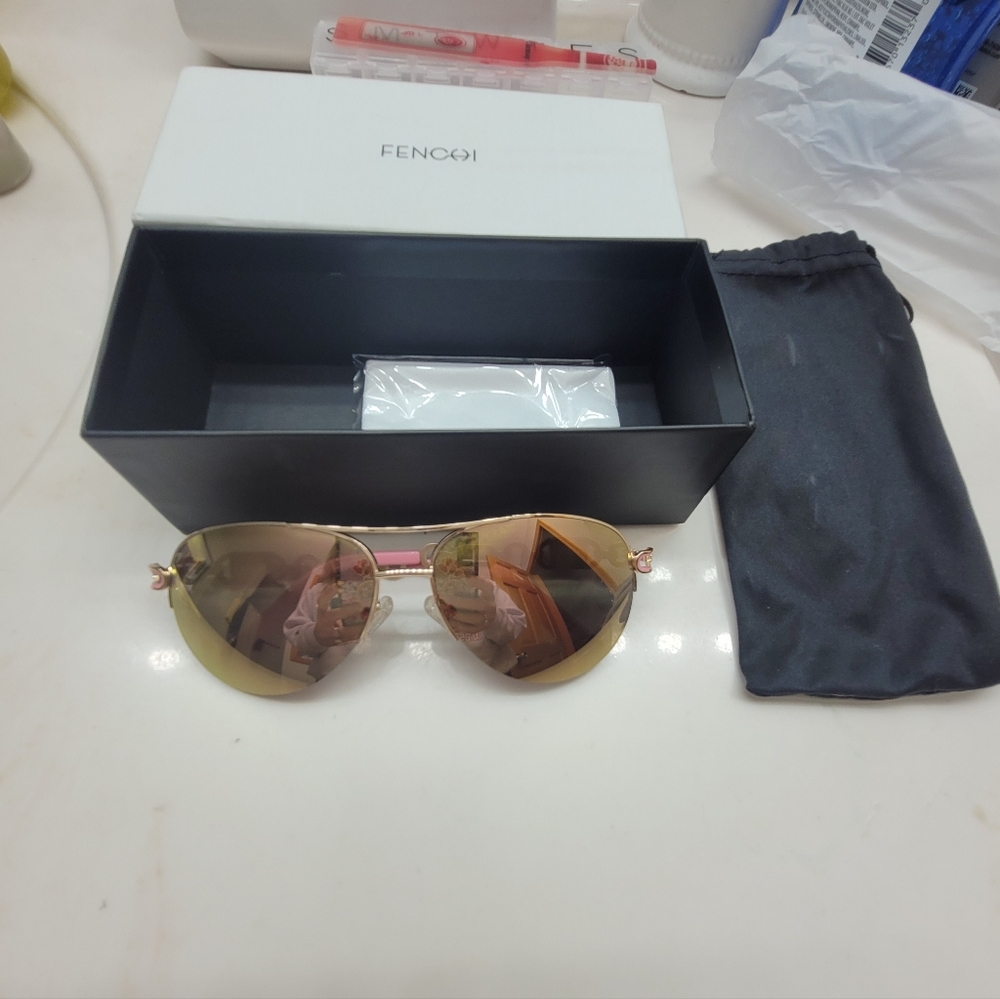 New In Box Frenchi Gold Women's Sunglasses